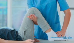 ¿Necesitas fisioterapia? Está incluida con tu seguro médico de Adeslas