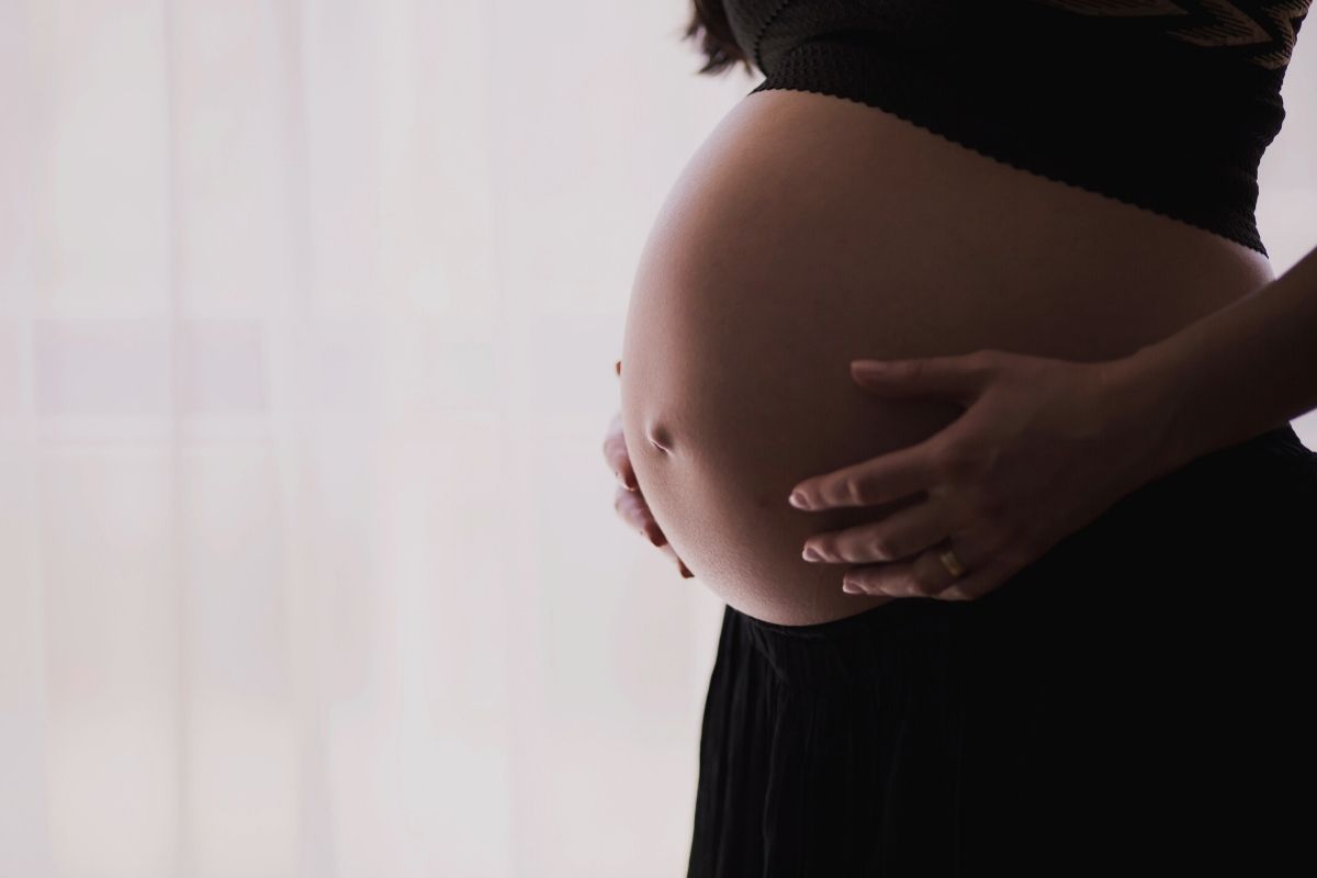 Mujer embarazada gracias a la fecundación In Vitro con DGP